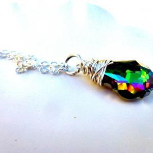 Sterling Silver Necklace With Electica Crystal..